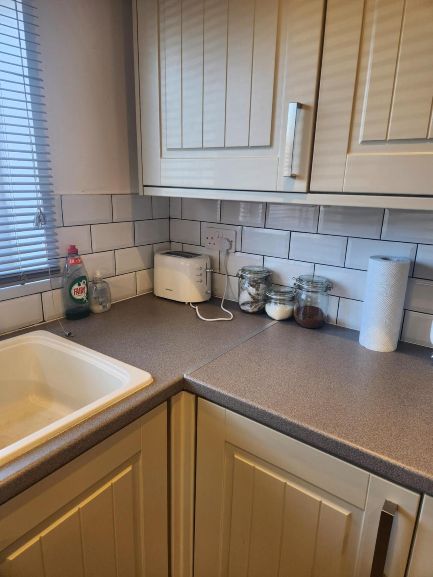 Great 3 Bedroom Home Nevendon Exterior photo